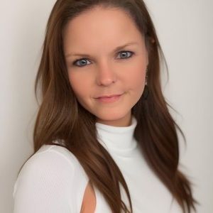 Meet your Posher, Ciara